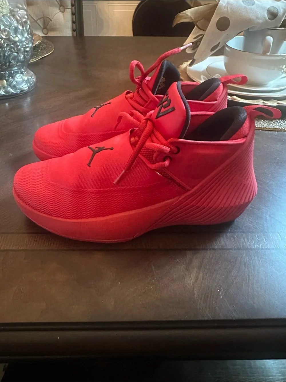 Slightly Worn Men Size7Jordan Red Mid-Top Athletic Sneakers with Black Jumpman